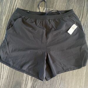 NWT🍍OLD NAVY ACTIVE SHORTS🍍size small🍍D-1